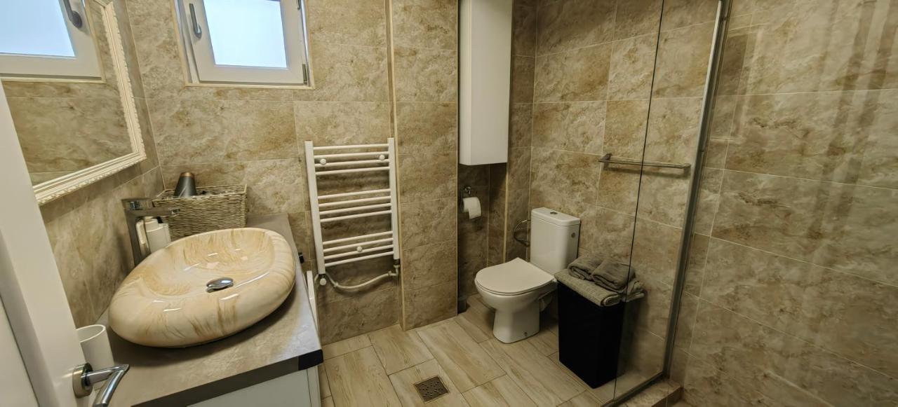 Apartament 1 Mai Bloc Nou-Self Check-In Craiova Dış mekan fotoğraf